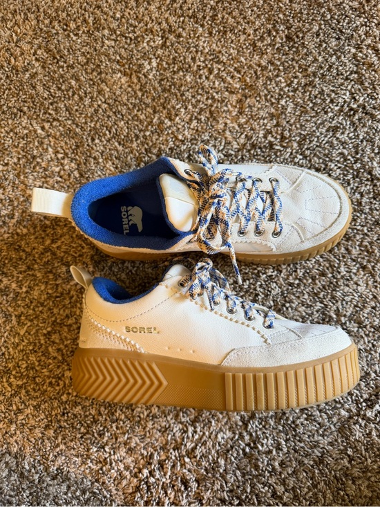 Sorel Shoes - Sorel White Leather Platform Sneaker with Blue Lining and Gum Sole